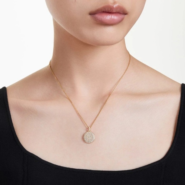 Https- www.velekey-ekszervilag.hu - 2025 február - Cikk2.jpg